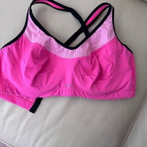 Victoria’s Secret Sports Bras (3)